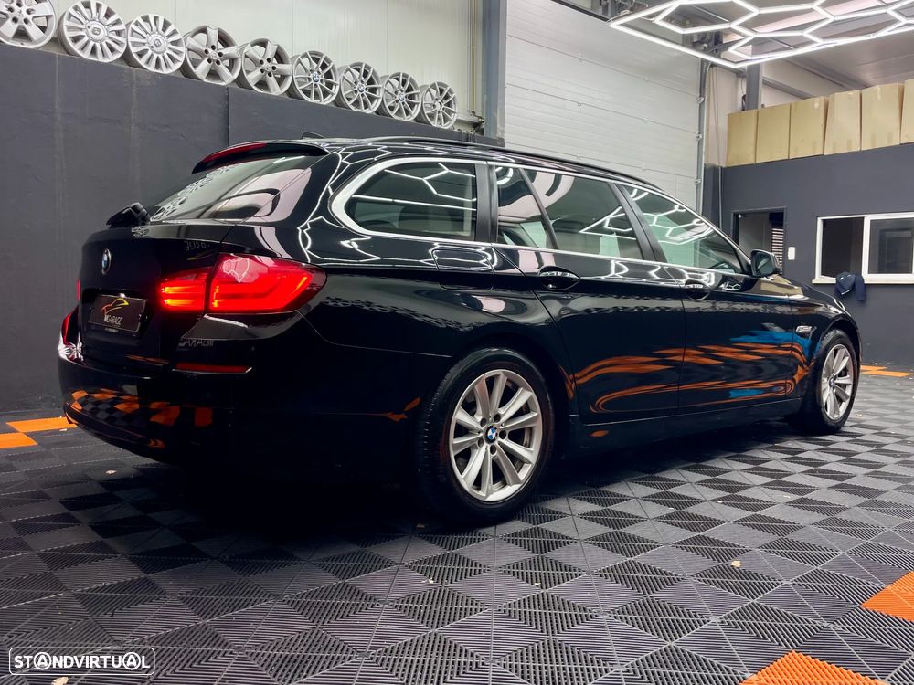 BMW 520 d Touring Luxury Line - 12
