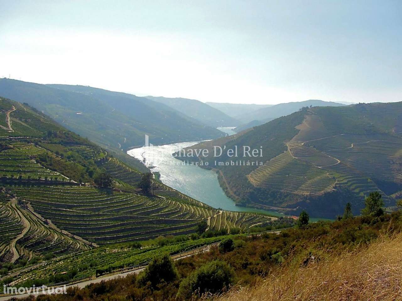 Terreno Para Construção  Venda em Valença do Douro,Tabuaço - Grande imagem: 5/10