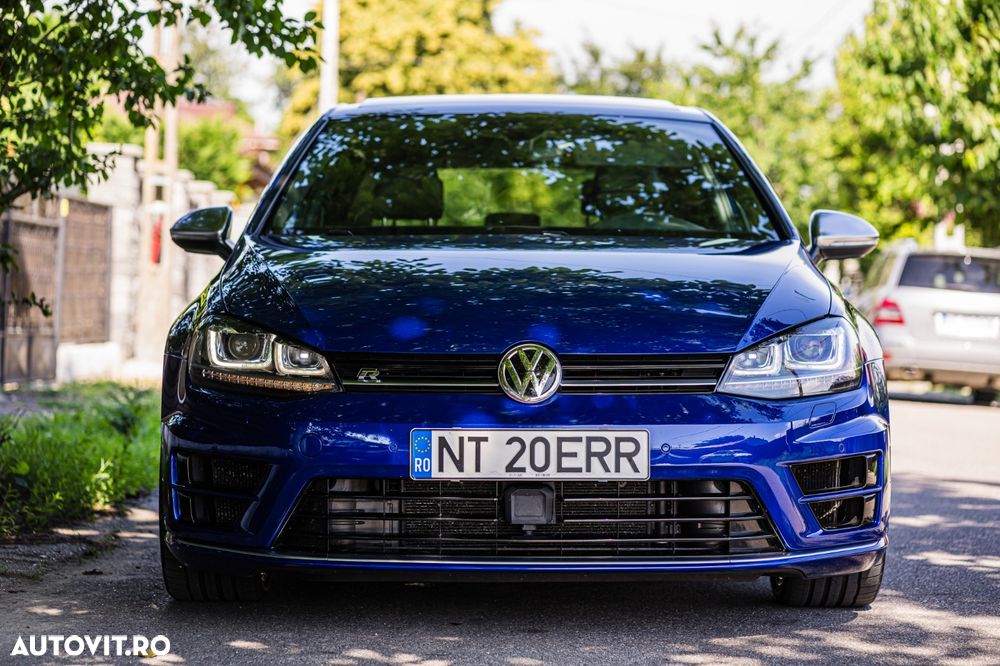 Volkswagen Golf 2.0 TSI BMT 4Mot DSG R - 2