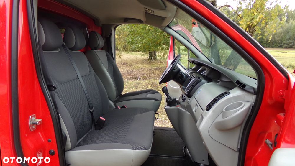 Opel VIVARO 2.0 * KLIMA * SERWIS * 3 OSOBOWY * SUPER STAN ! - 13