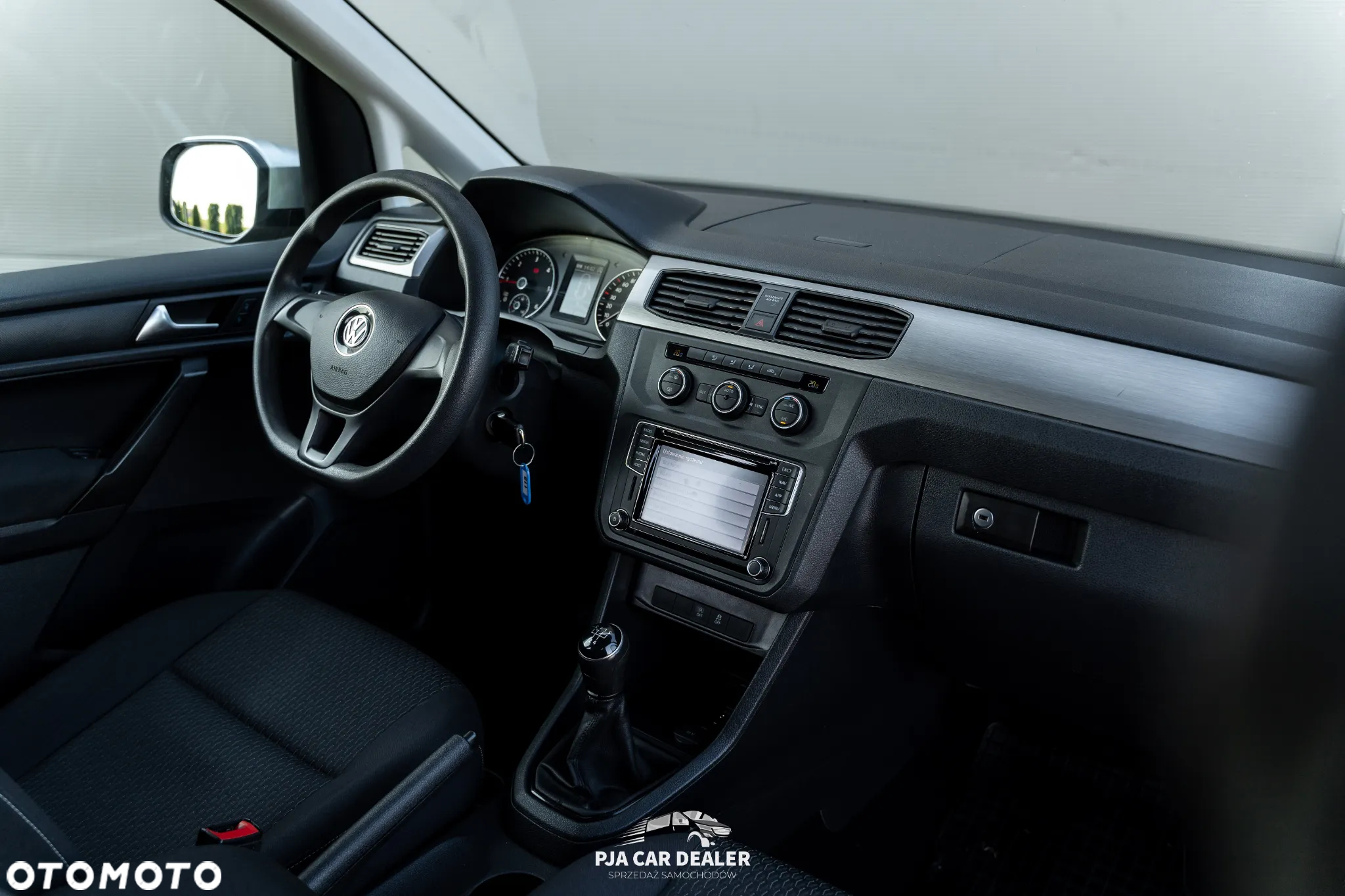 Volkswagen Caddy 2.0 TDI Comfortline - 29