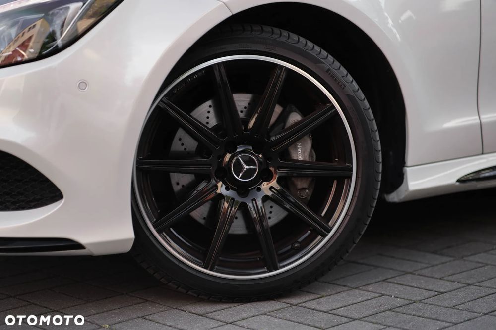 Mercedes-Benz CLS 350 BlueTEC 4-Matic - 27