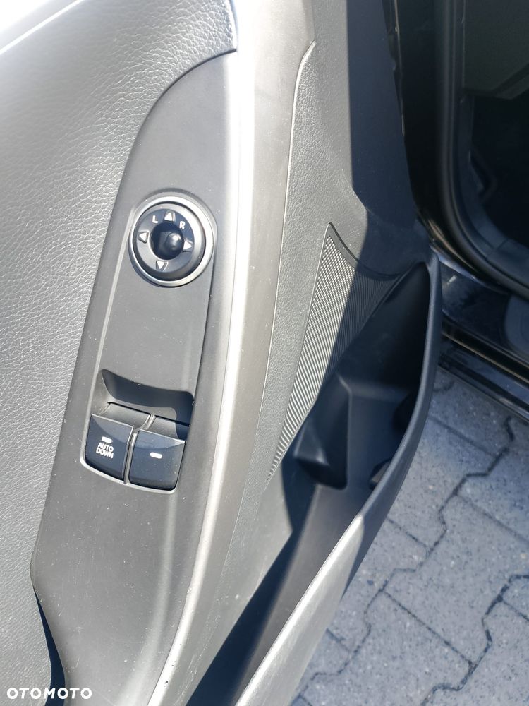 Hyundai i30 - 15