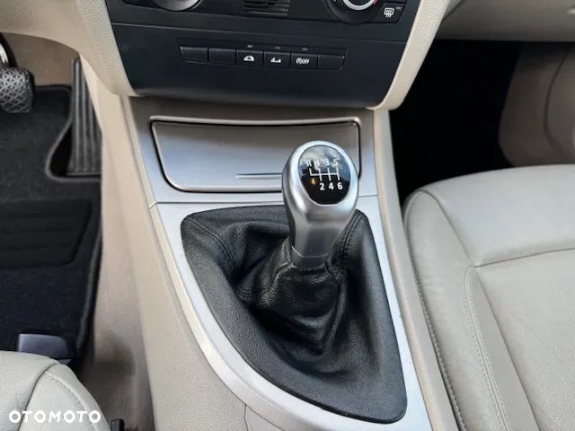 BMW Seria 1 120d Cabrio - 19