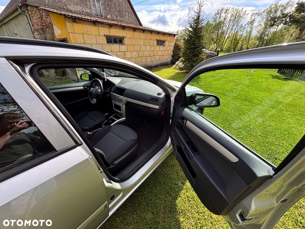 Opel Astra - 18