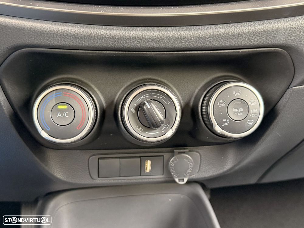 Toyota Aygo X 1.0 Pulse - 36