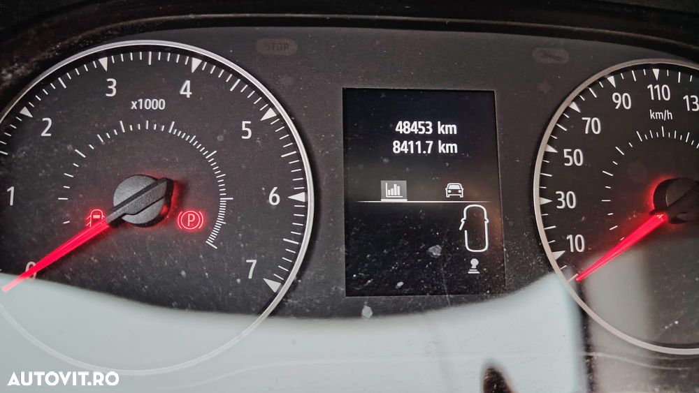 Dacia Logan TCe 90 Essential - 6