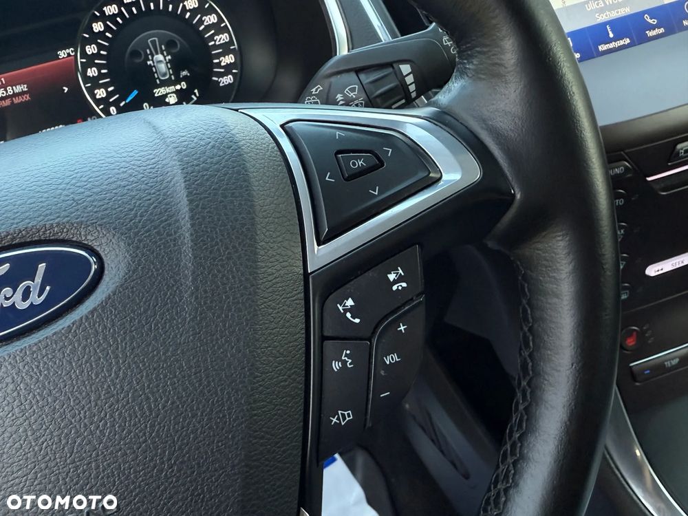 Ford S-Max 2.0 EcoBlue Titanium - 25