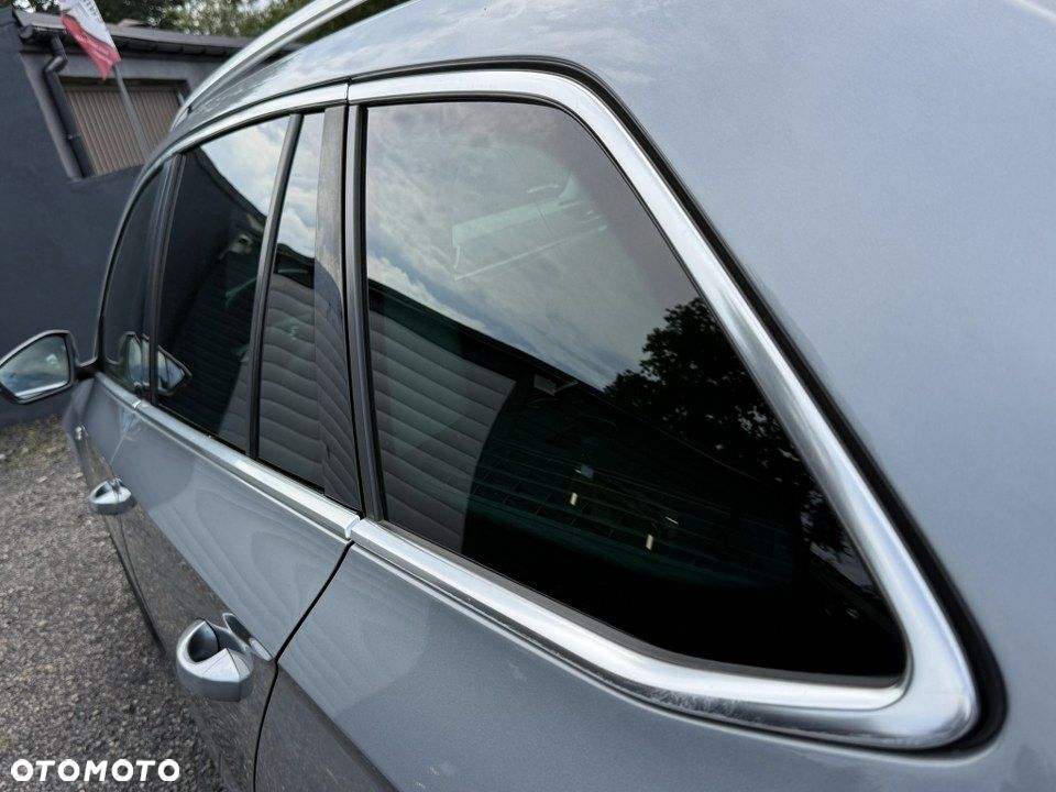Skoda Superb 2.0 TSI L&K DSG - 12
