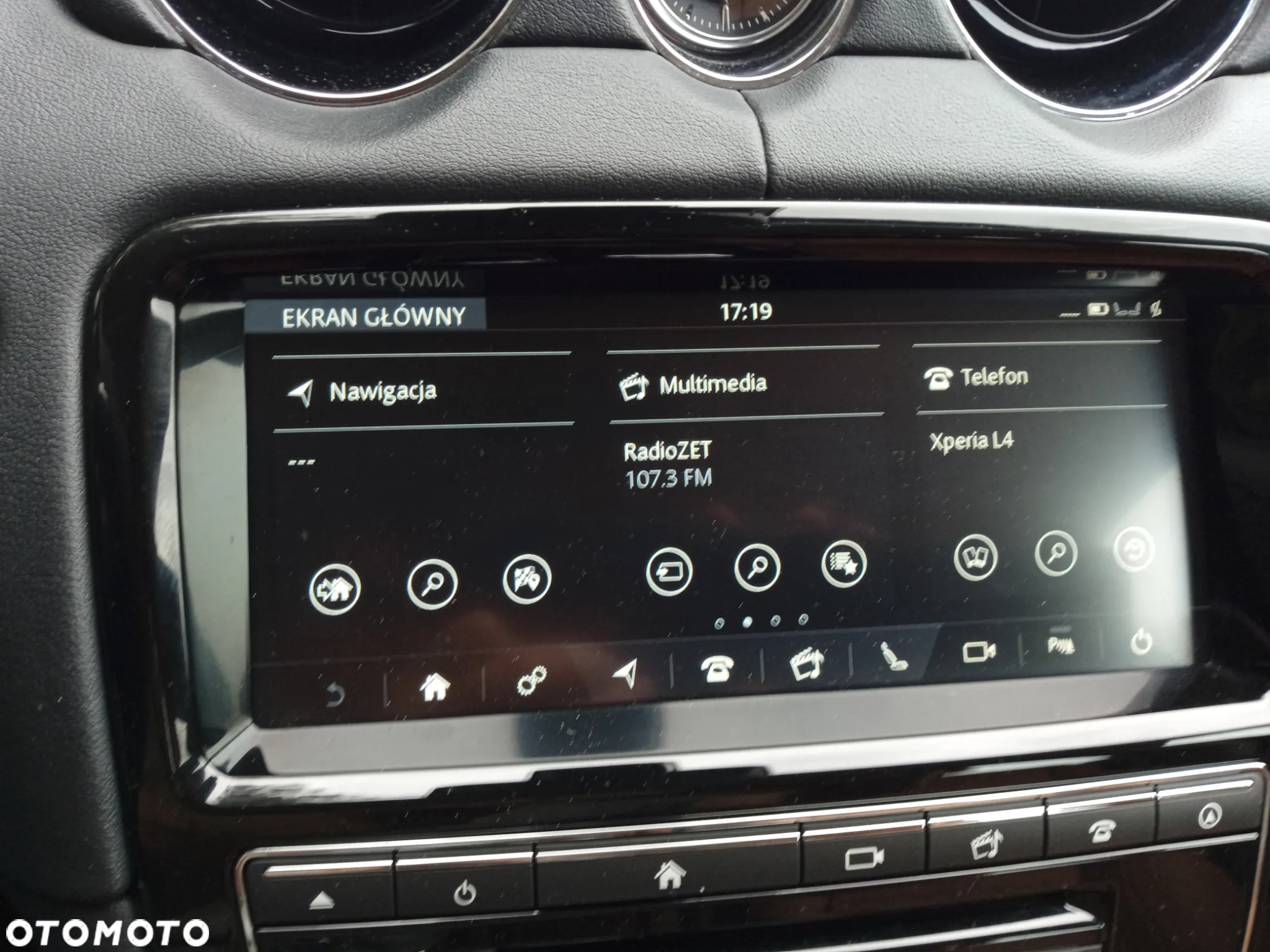 Jaguar XJ 3.0 T AWD R-Sport - 29