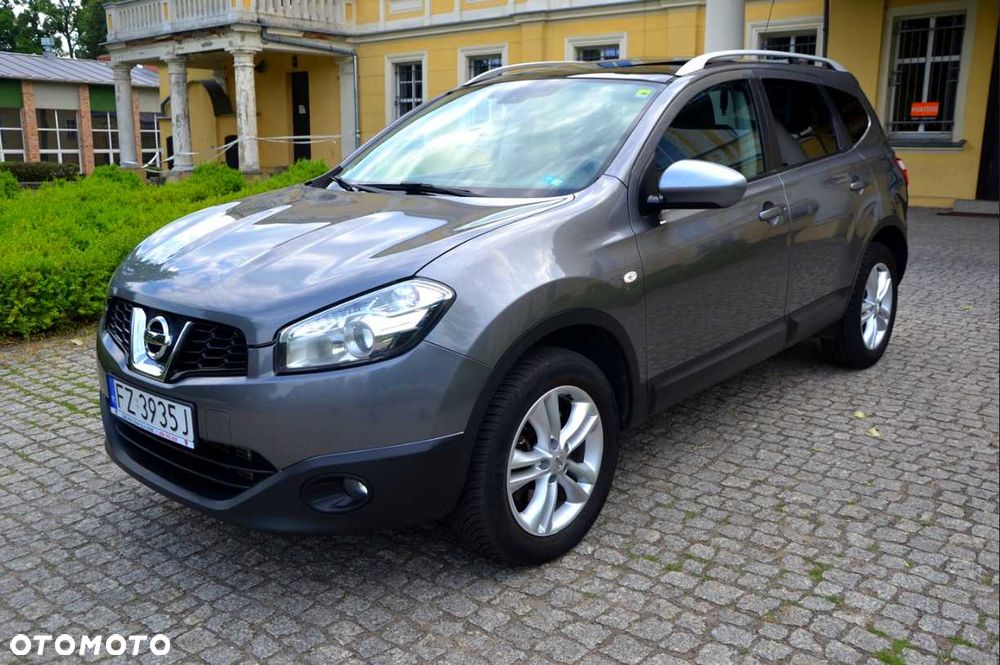 Nissan Qashqai+2 - 4