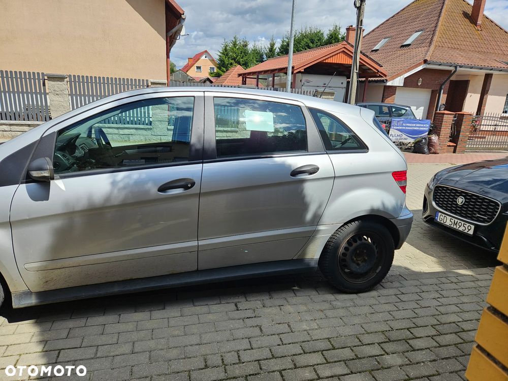 Mercedes-Benz Klasa B 180 CDI Autotronic - 4