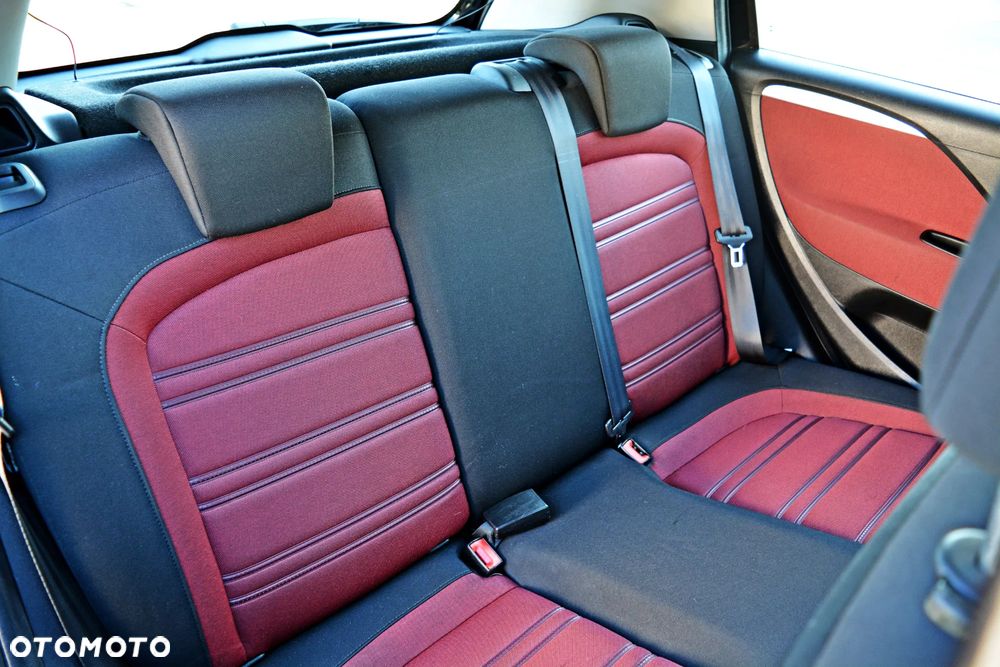 Fiat Punto Evo 1.4 8V Dynamic - 25