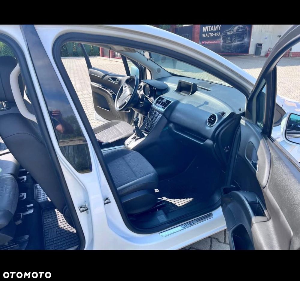 Opel Meriva 1.4 T Cosmo S&S - 3