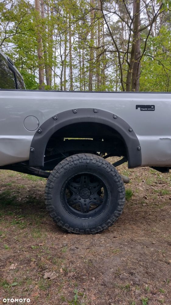 Ford F350 - 15