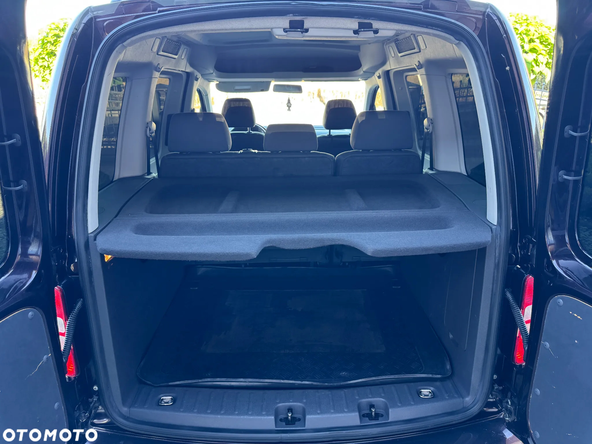 Volkswagen Caddy 1.6 TDI Trendline DSG - 35
