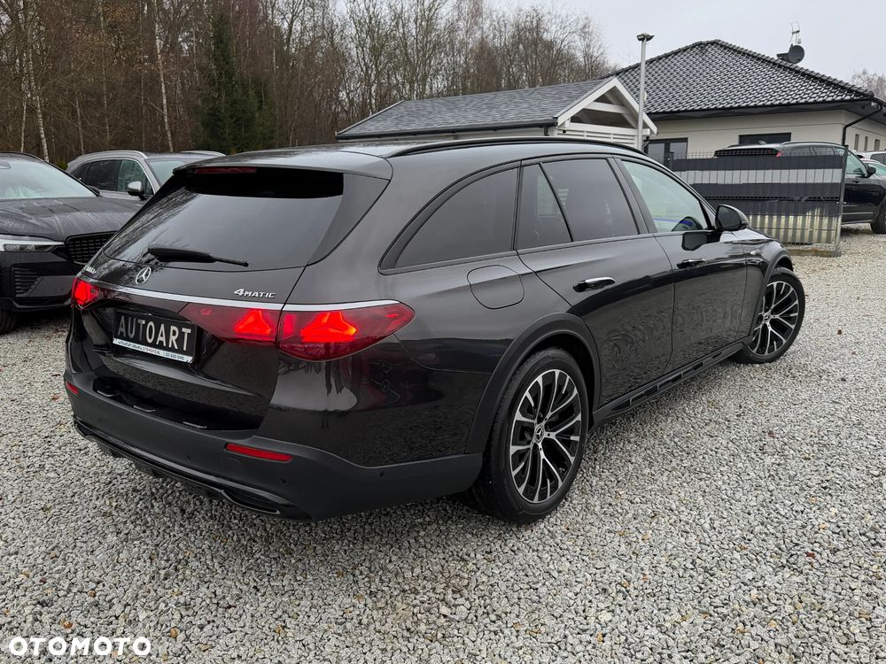 Mercedes-Benz Klasa E 300 de 4-Matic Avantgarde - 16