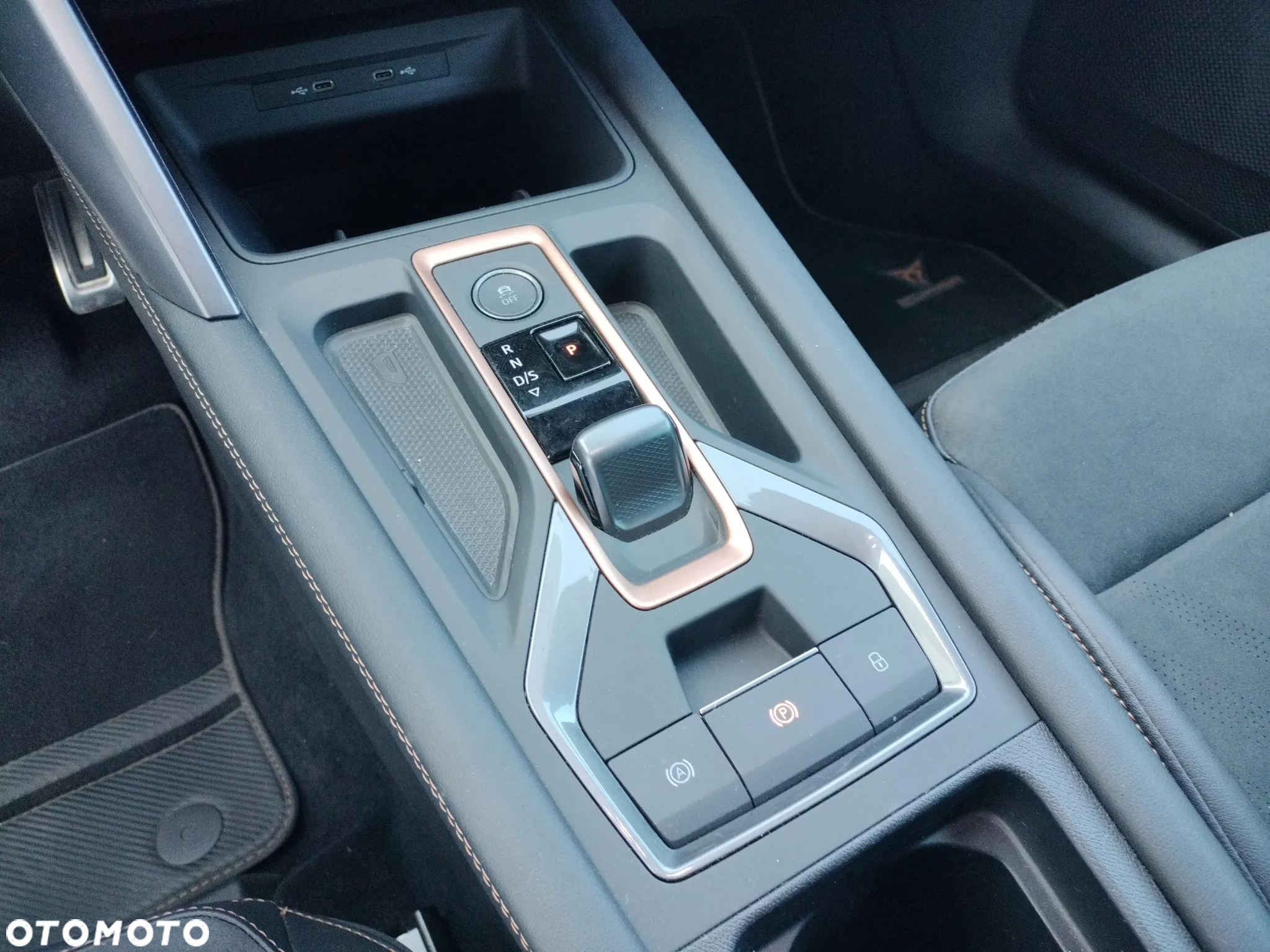 Cupra Leon 2.0 TDI DSG - 15