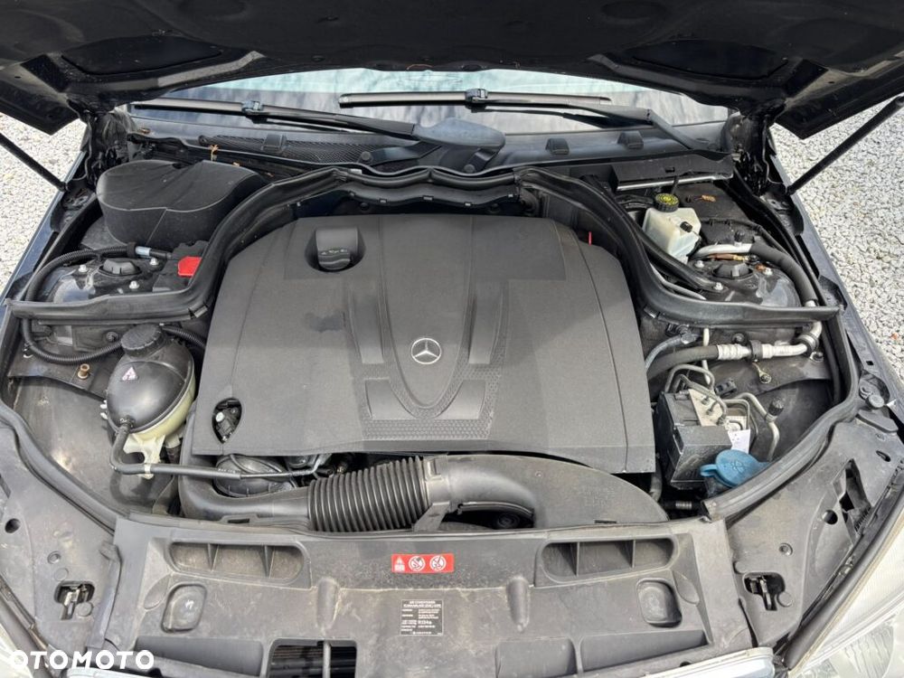 Mercedes-Benz Klasa C 220 CDI DPF Elegance - 15