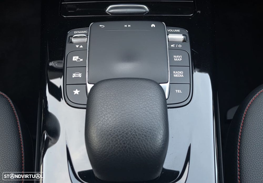 Mercedes-Benz CLA 200 7G-DCT AMG Line Advanced Plus - 31