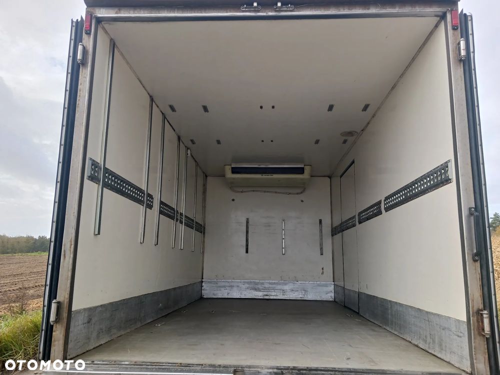 Iveco Daily 60C15 3.0 150 KM Izoterma chłodnia Mroźnia Winda 1 T UDT Tacho - 5