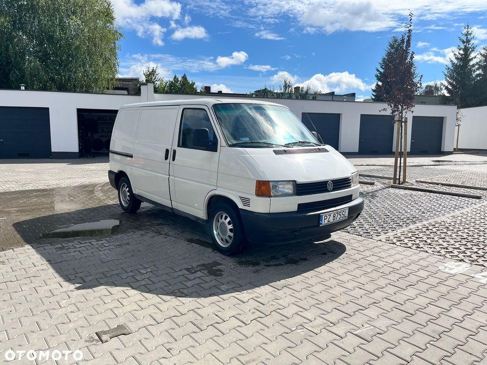 Volkswagen Transporter - 3