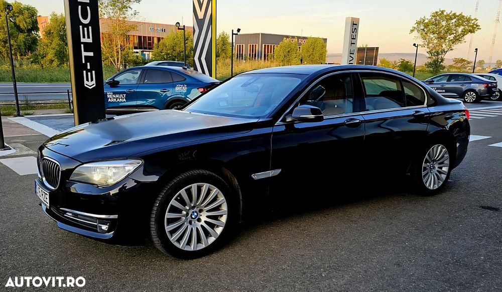 BMW Seria 7 740d xDrive - 10
