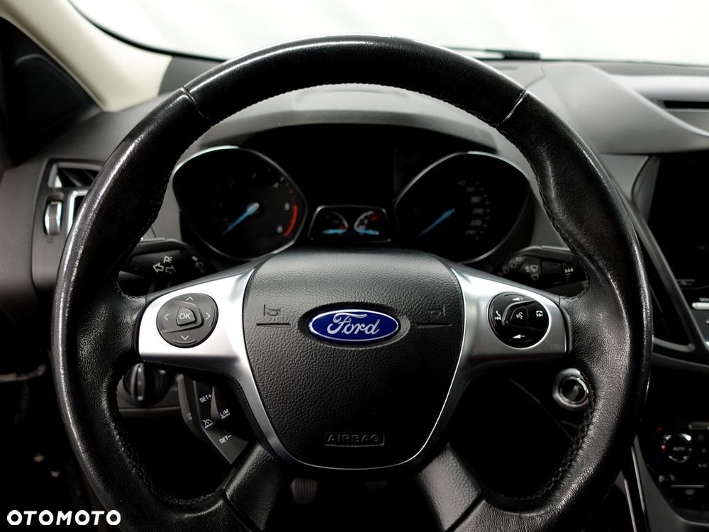 Ford Kuga 2.0 TDCi FWD Titanium - 17