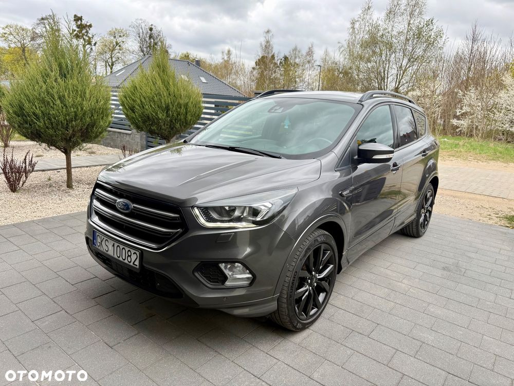 Ford Kuga 1.5 EcoBoost 2x4 ST-Line - 23