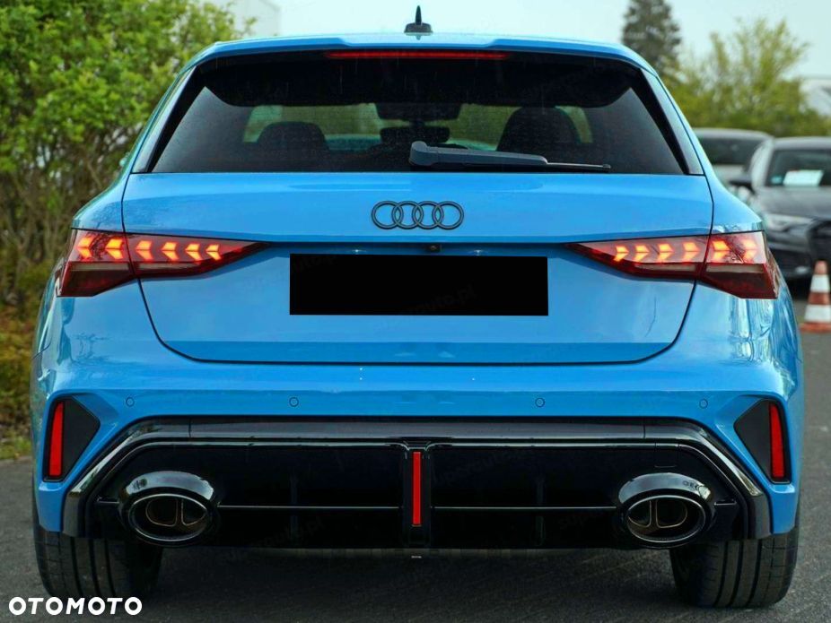 Audi RS3 Sportback TFSI Quattro S tronic - 3