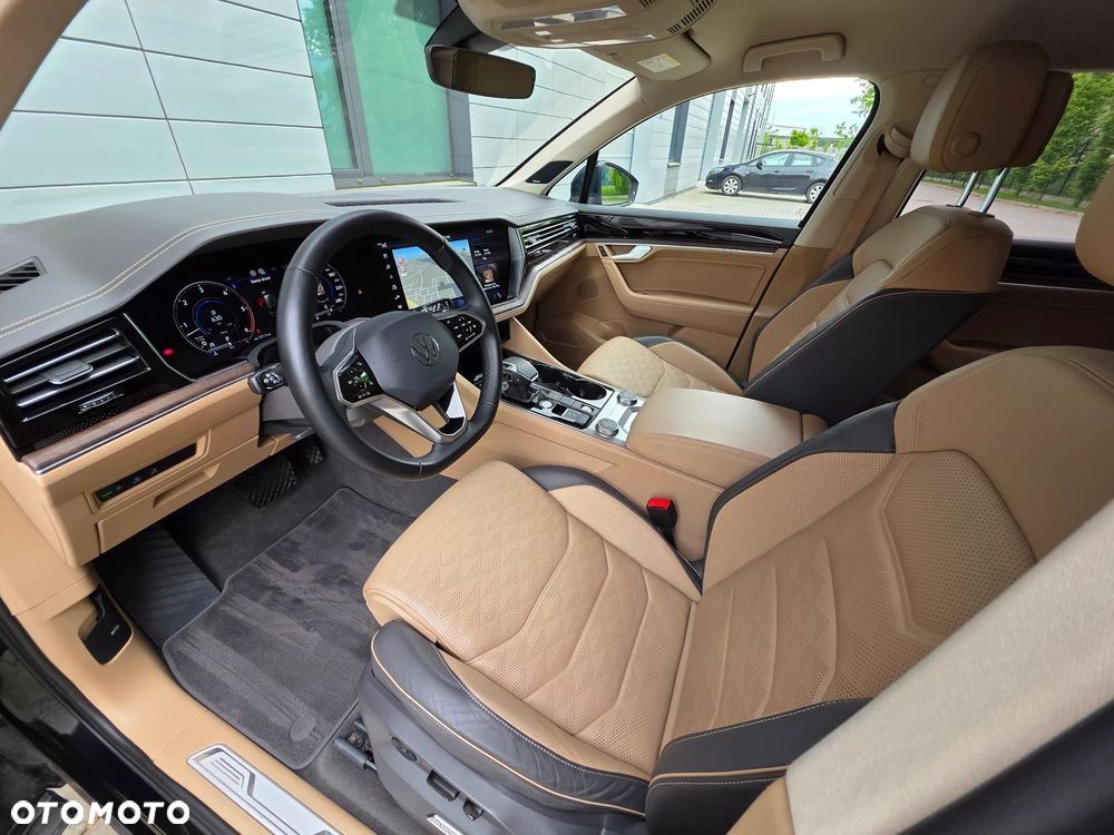 Volkswagen Touareg 3.0 V6 TDI SCR 4Mot Atmosphere - 18
