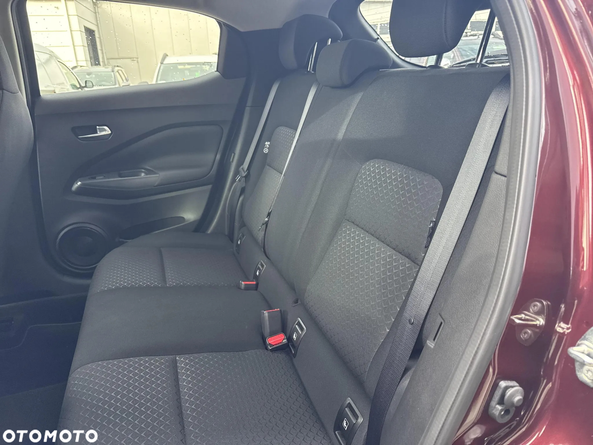 Nissan Juke 1.0 DIG-T Acenta DCT - 11
