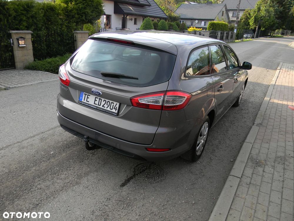 Ford Mondeo 2.0 TDCi ECOnetic Trend - 8