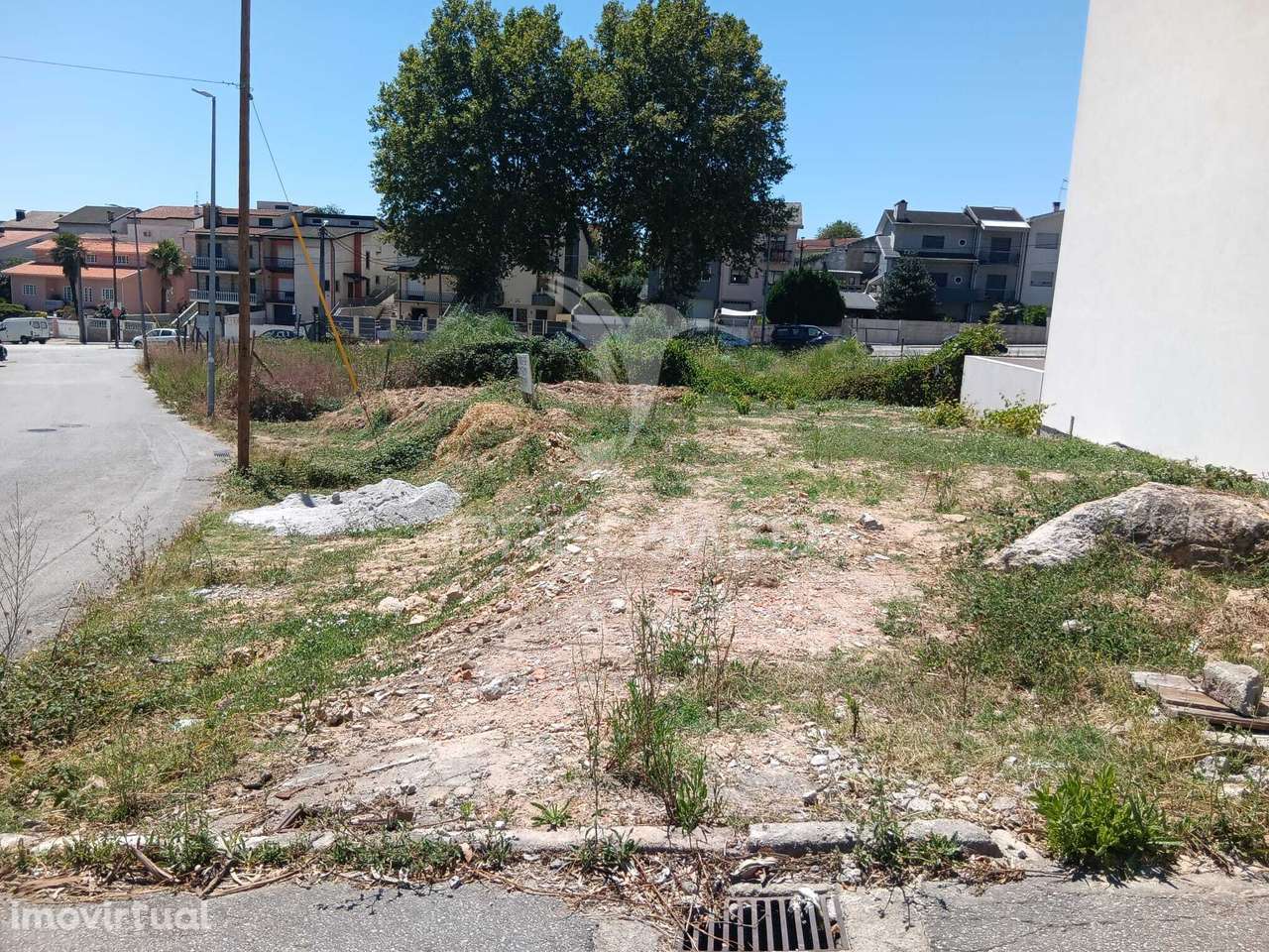 Terreno à Venda em Fânzeres – Gondomar - Grande imagem: 2/5