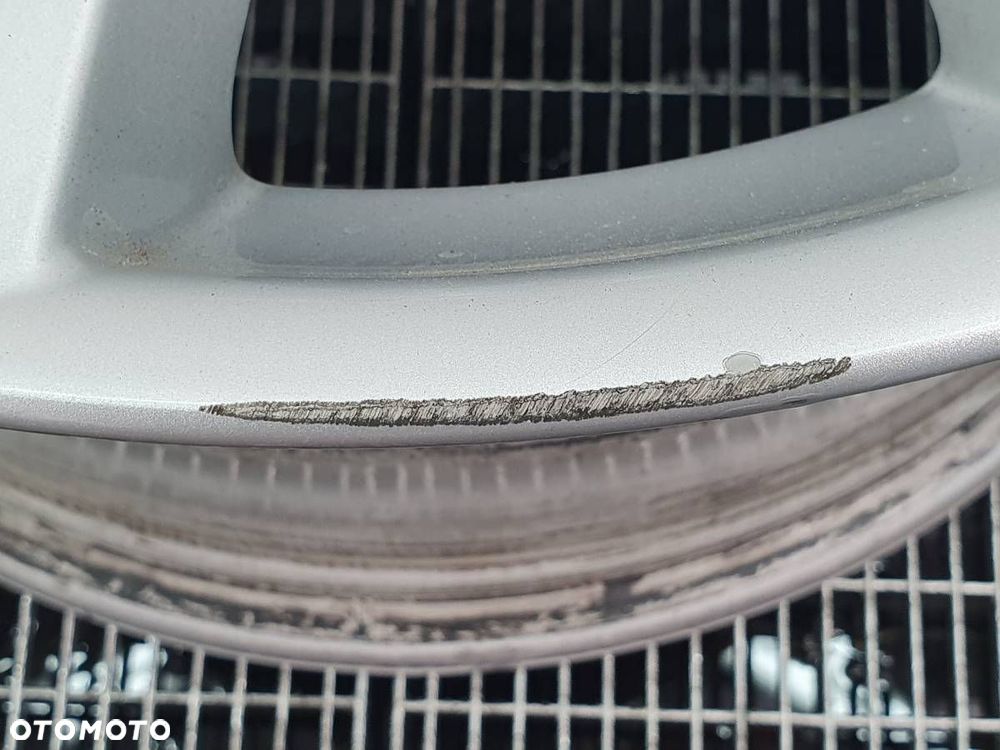 FELGA ALUMINIOWA 18 BMW F10 F11 6783522 9J ET44 IS44 - 3