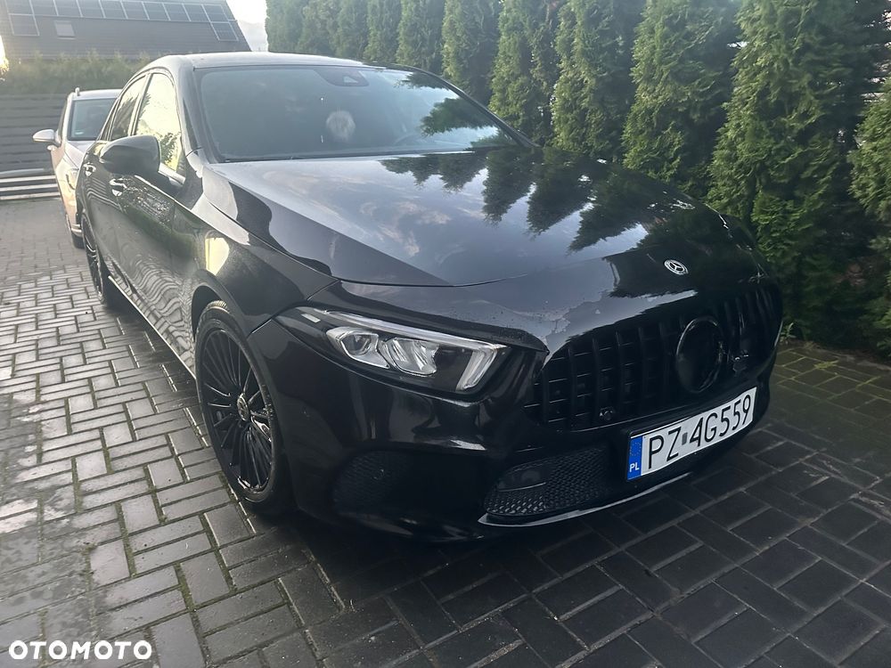 Mercedes-Benz Klasa A 180 d AMG Line 7G-DCT - 12