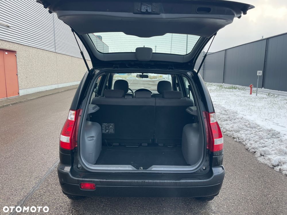 Hyundai Matrix 1.6 GLi - 7