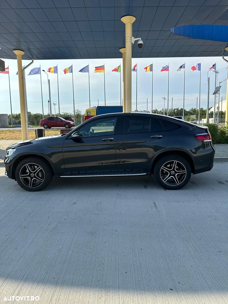 Mercedes-Benz GLC 300 4Matic 9G-TRONIC AMG Line Plus - 4