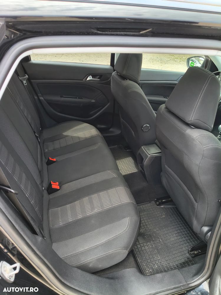 Peugeot 308 - 14