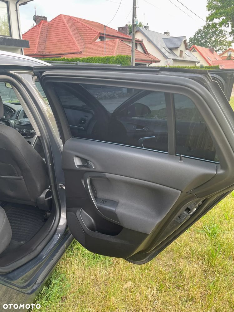 Opel Insignia 2.0 CDTI - 22