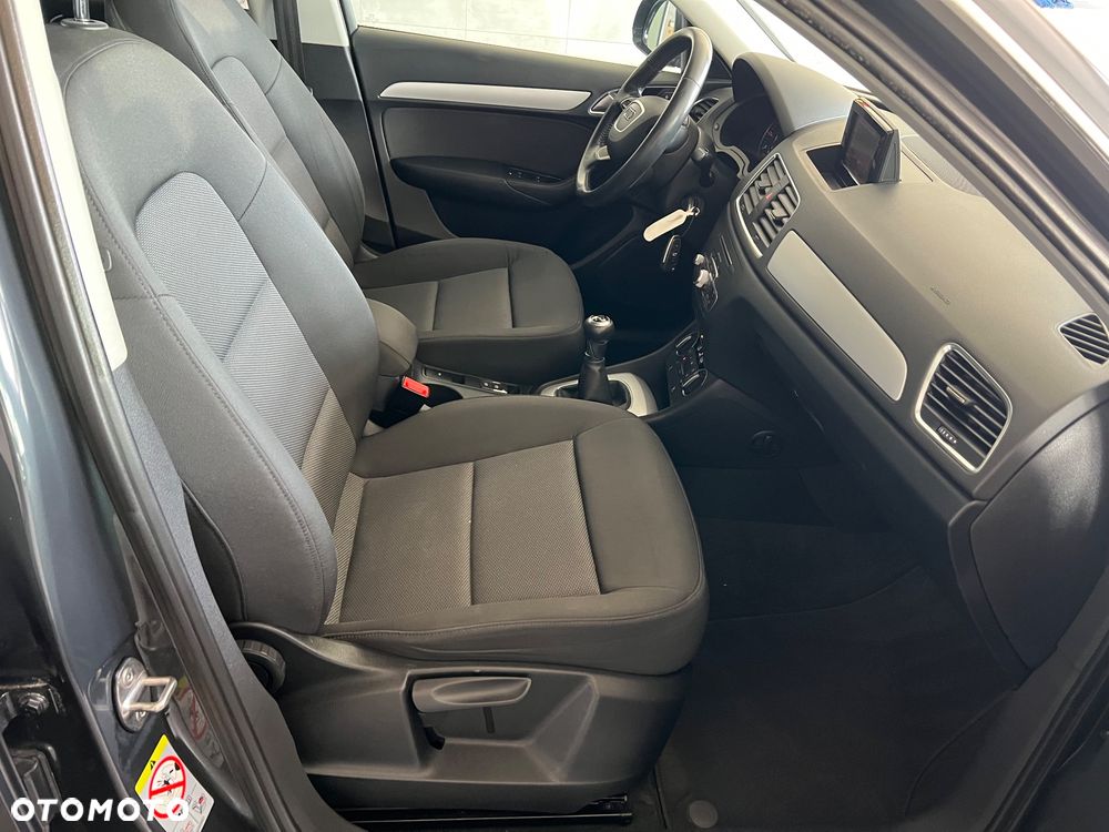Audi Q3 - 25