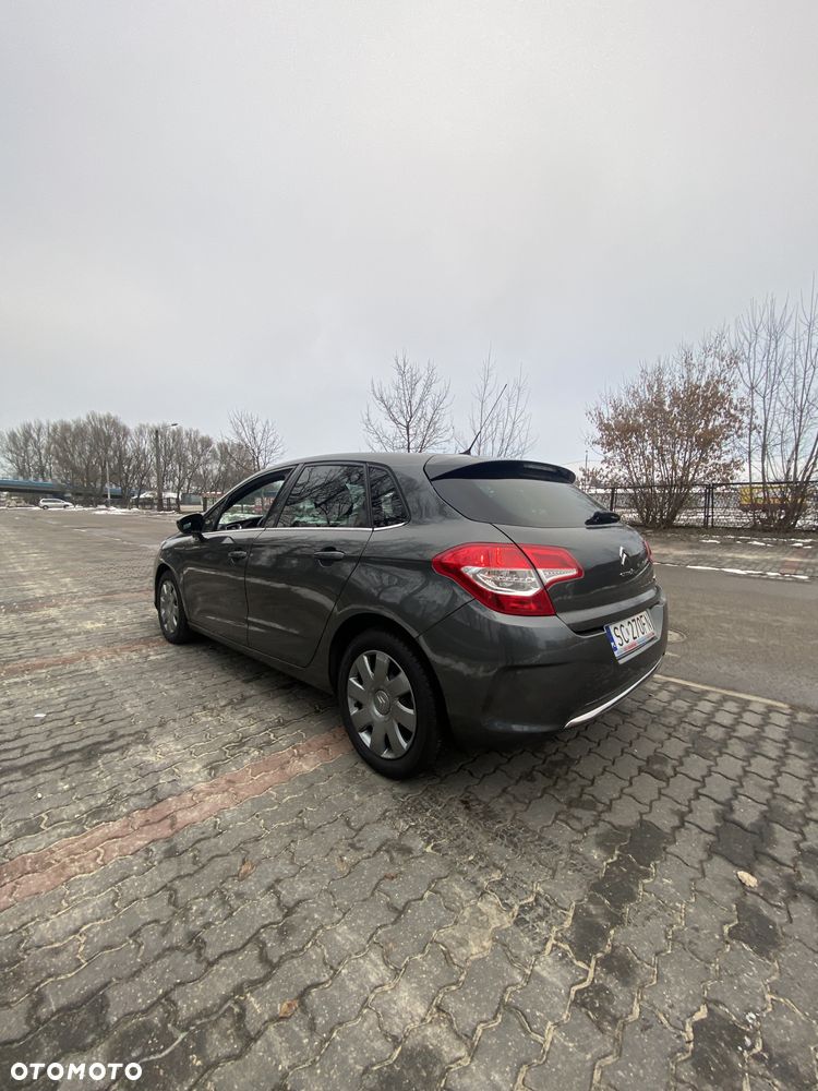 Citroën C4 1.6 HDi Exclusive - 6