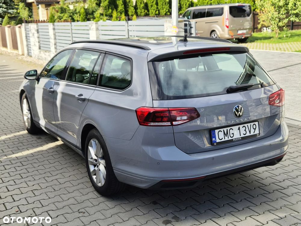 Volkswagen Passat - 9