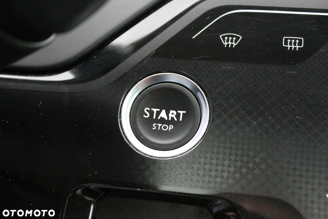 Citroën C4 Grand Picasso 1.6 THP Intensive S&S EAT6 - 23