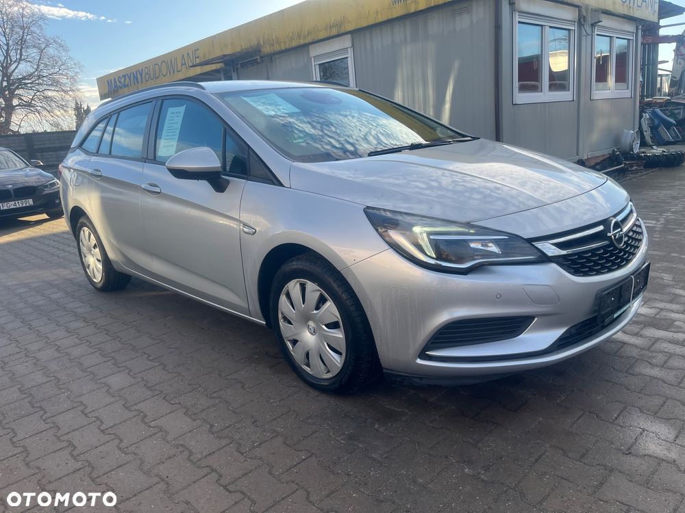 Opel Astra 1.6 D Automatik Start/Stop Business - 2