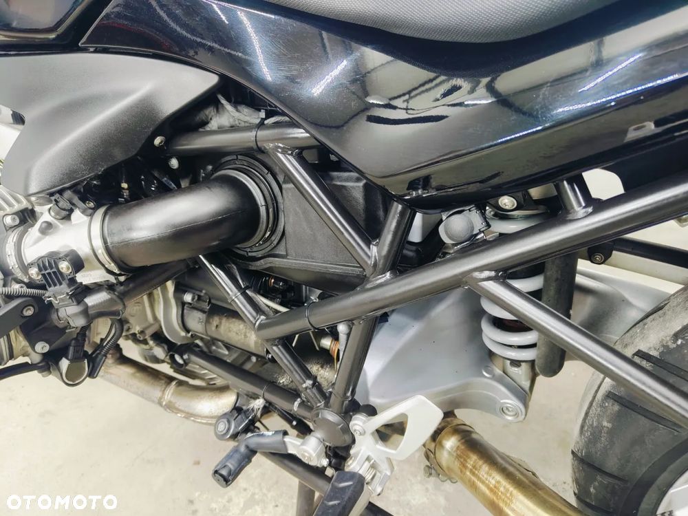 BMW R - 22