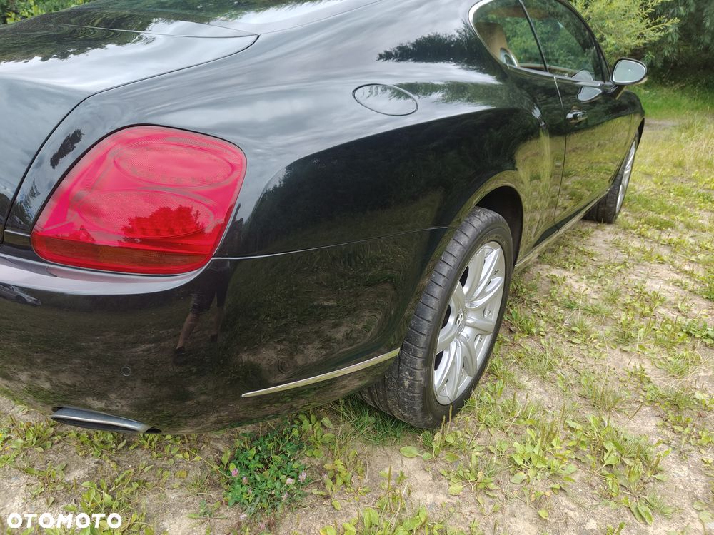 Bentley Continental GT Standard - 22