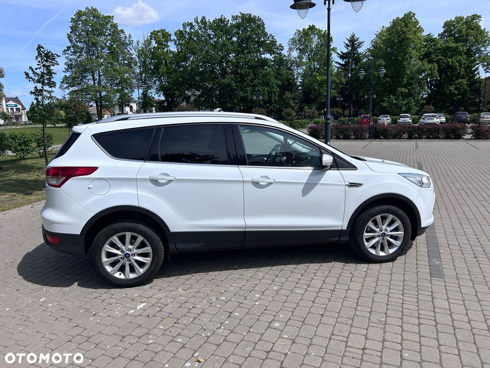 Ford Kuga 2.0 TDCi AWD Titanium - 4