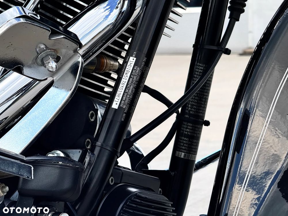 Harley-Davidson Softail Heritage Classic - 11