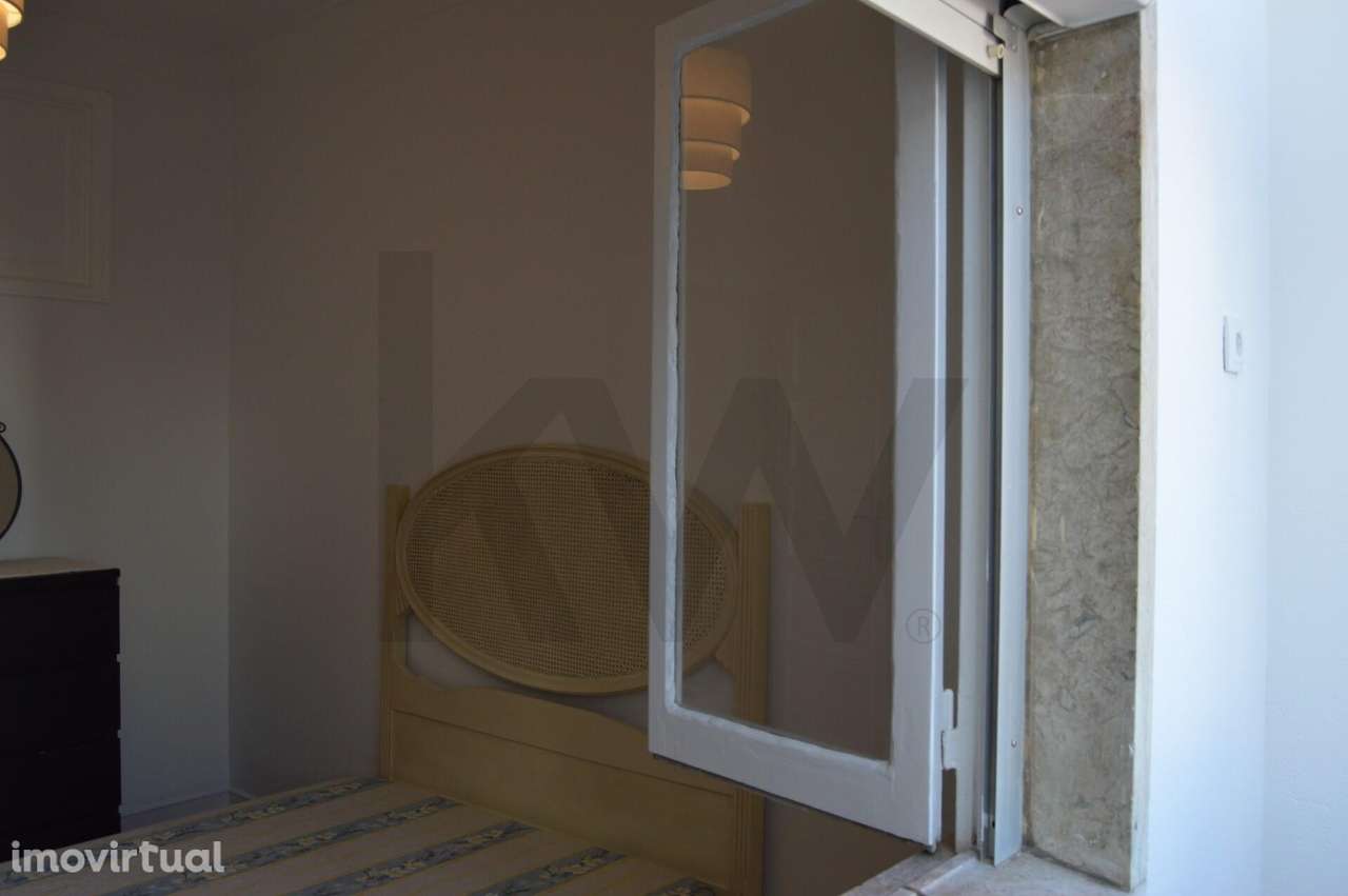 Apartamento T3 Remodelado no Centro de Alverca - Grande imagem: 5/15